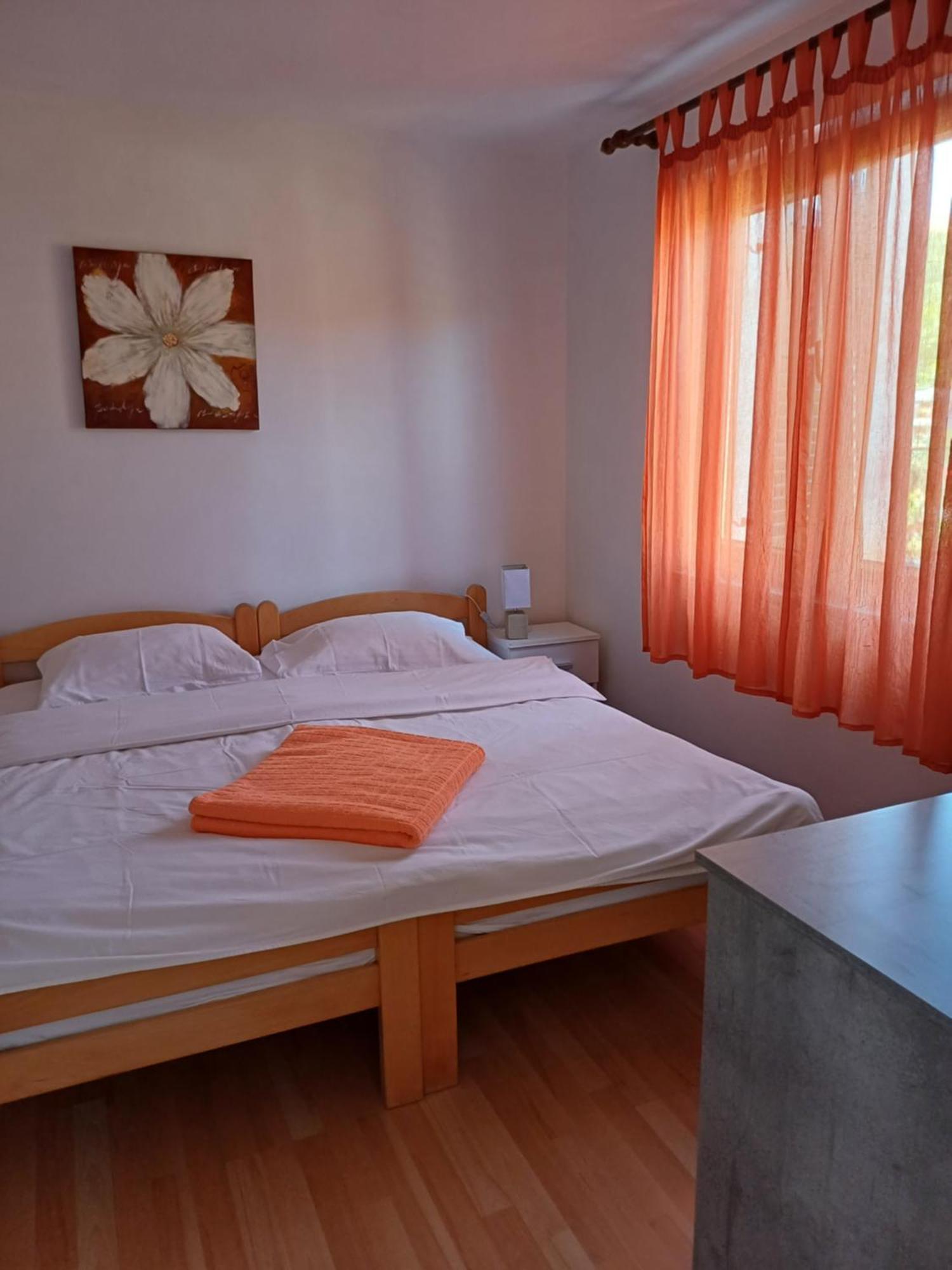 Apartments Lana Пула Екстериор снимка